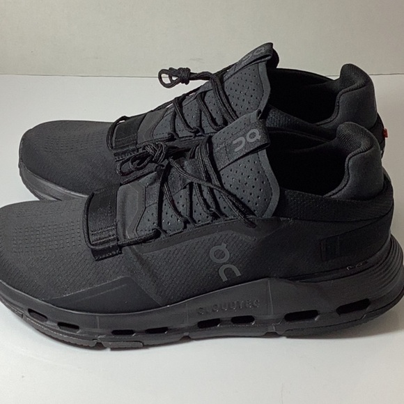 On Cloudnova 2 Trainers - Picture 12 of 16